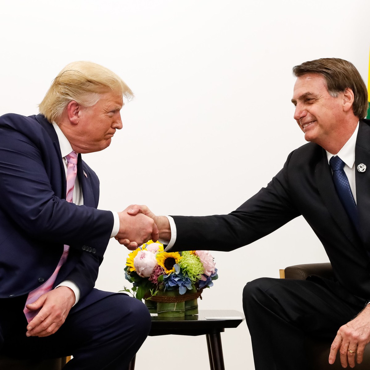 Desafiando as agências: as agendas desregulatórias de Trump e Bolsonaro